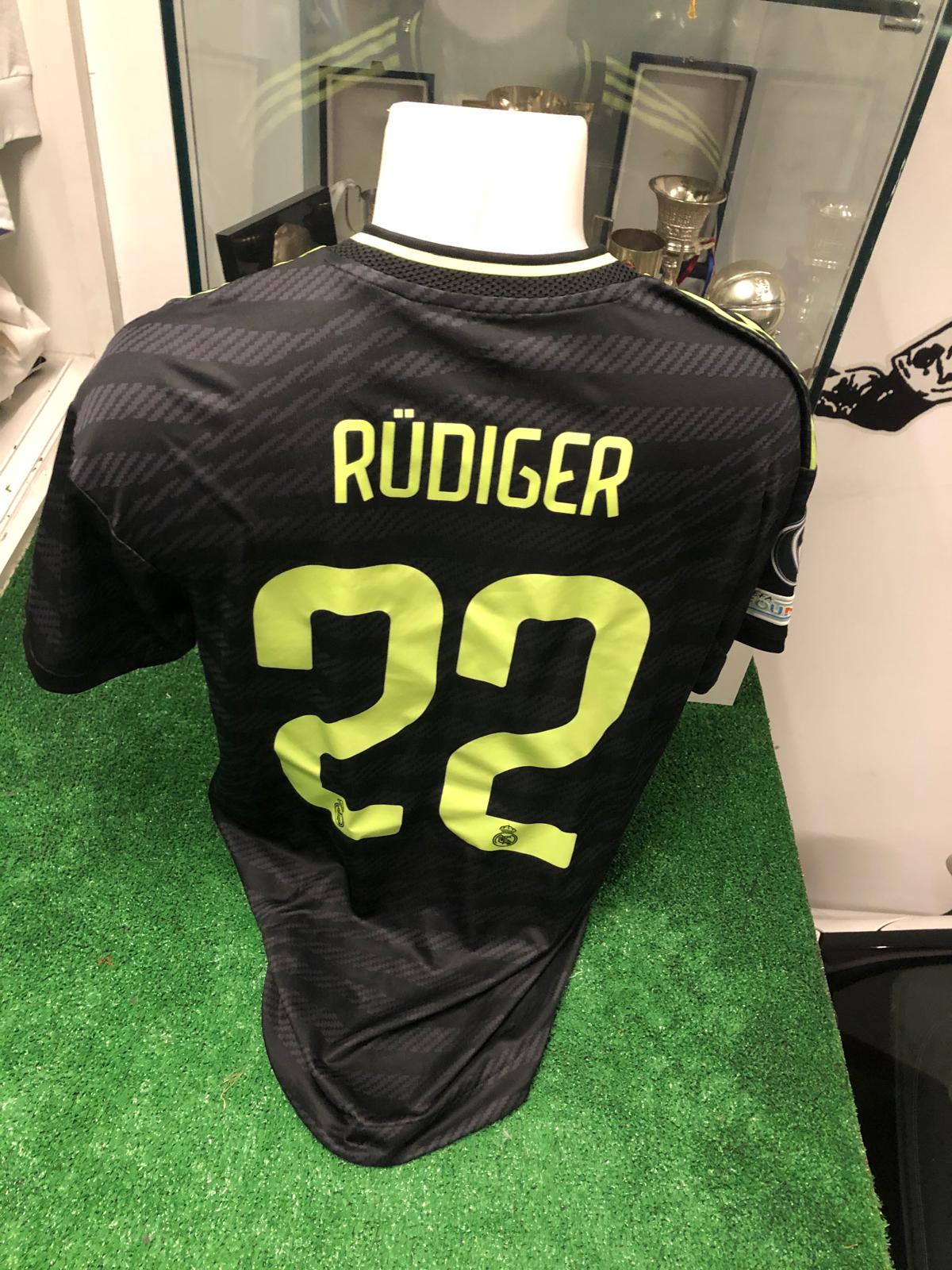 Tercera negra Rudiger 2
